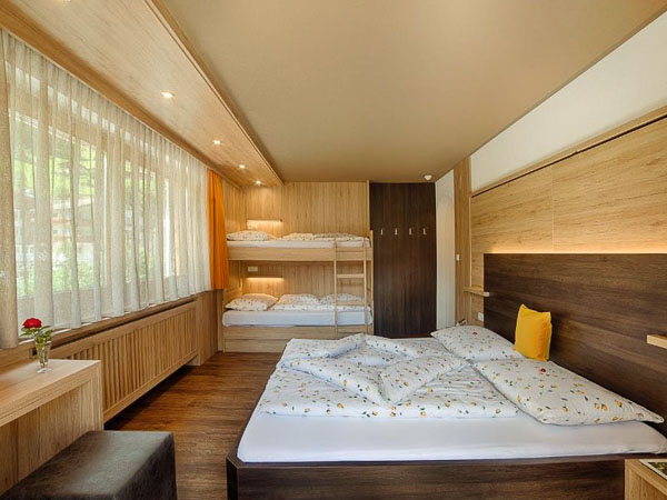 RKZ4 Pension Familienzimmer